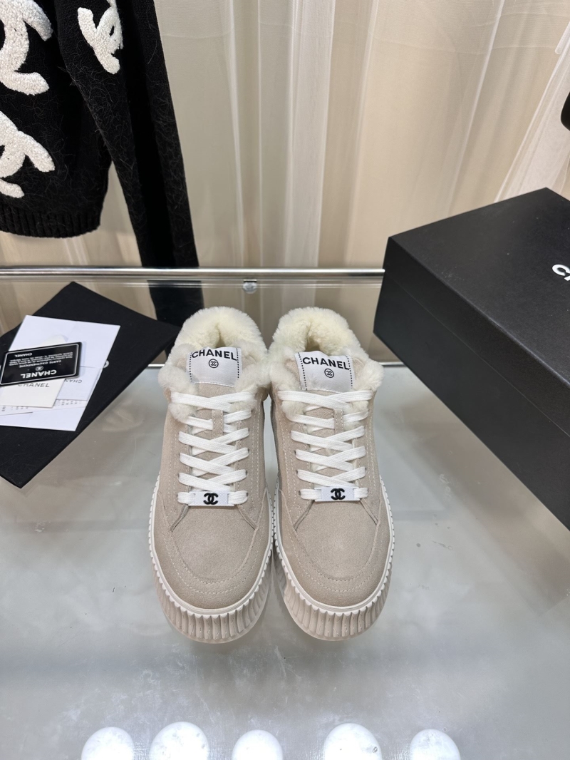 Ch**el sport shoes